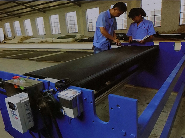 生產(chǎn)設(shè)備